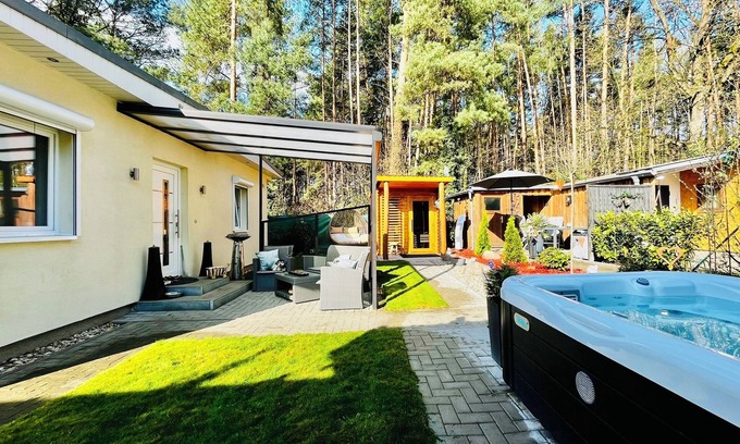 Michendorf House | Ideal Retreat: 4-Star Holiday Home by Forest Near Potsdam
