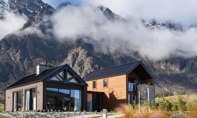 Kawarau Falls Villa | Top-Rated Villas in Queenstown, New Zealand for Families