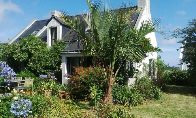 Bangor Villa | Stunning Villa with Pool and Ocean View for Up to 10 Guests
