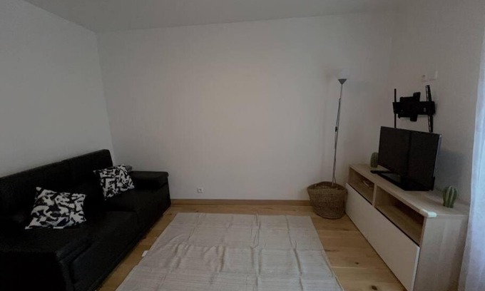 Quartier de la Maison-Blanche Apartment | Perfect Family Retreat: Fully Equipped for 4 + Baby