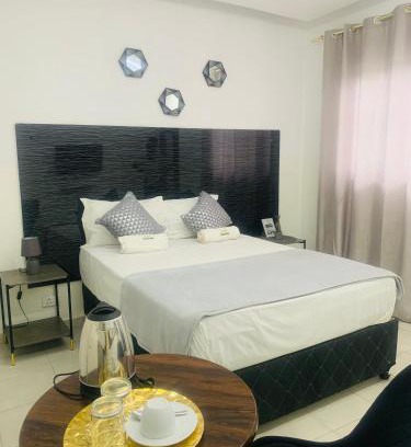 Matola Apartment | Budget-Friendly 40 40 Accommodation with Breakfast Included