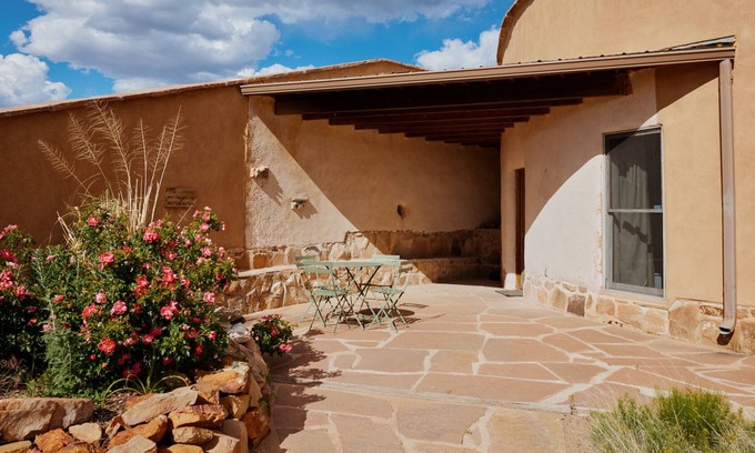Ojo Caliente House | 40 acre Rustic Adobe Retreat