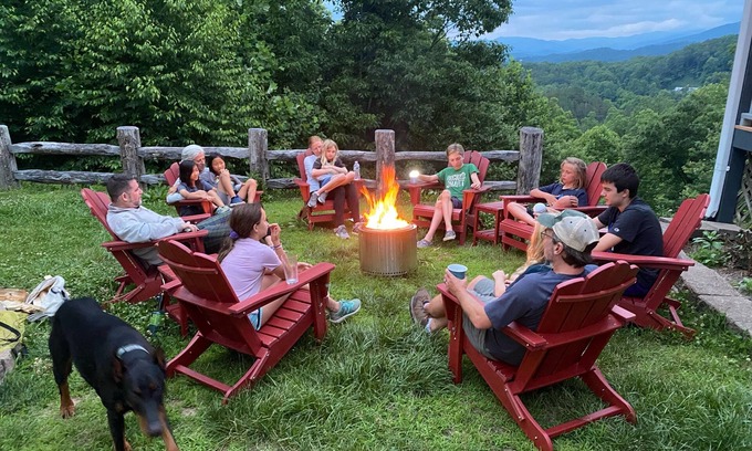 Bryson City House | Experience 40+ Acres of Scenic Bliss Near Bryson City