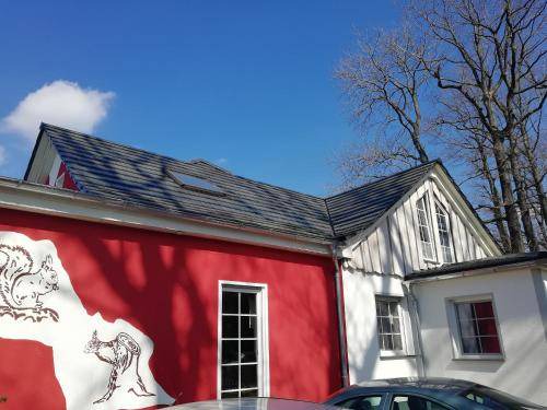 Vielau Apartment | Spacious 40 m² Apartment with Kitchen for 6 Guests