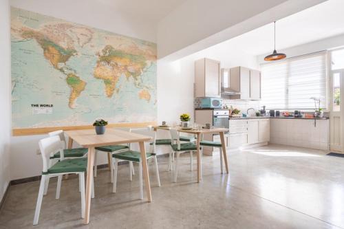 Riola Sardo House | Top-Rated 40° Parallelo Guest House for Your Next Stay