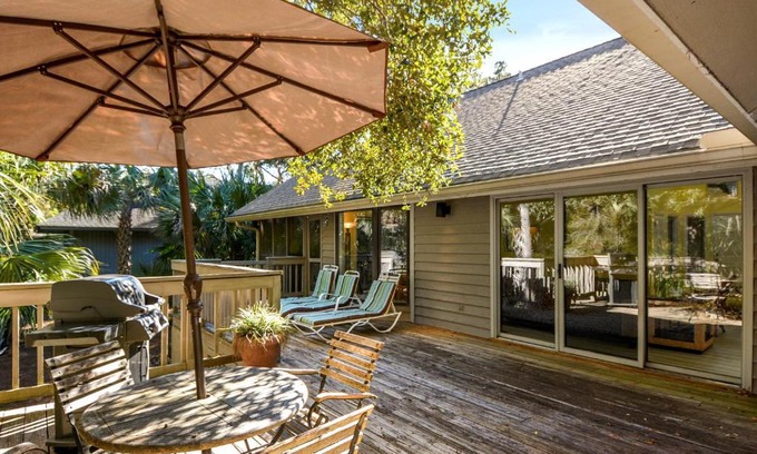 West Beach House | Exceptional 400 Green Winged Teal: Family-Friendly Escape