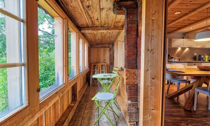 Achsete Ski Chalet | Quaint 400-Year-Old House with Ocean Views and Sunlit Serenity