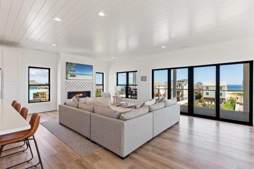 Kitty Hawk House | Relaxing Retreat at 4007 Bellahaven - Steps to Beach & Pool