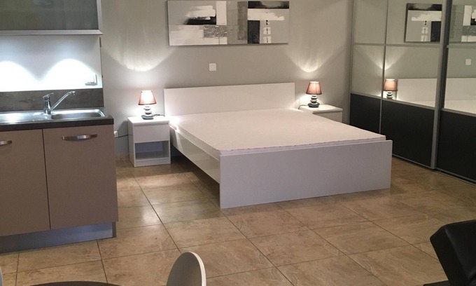 Ville-di-Pietrabugno House | Guest Rated 10/10: Cozy Studio with Private Ocean View