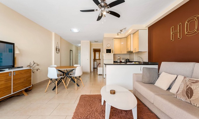 Palm-Mar Apartment | Cozy Apartment with Ocean View in Palm Mar