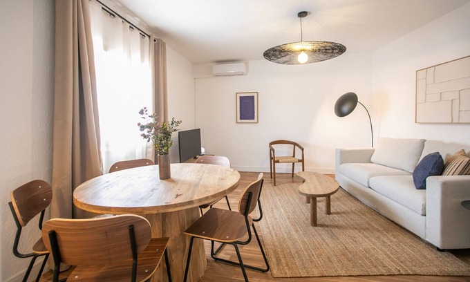 Gothic Quarter Apartment | 41ARA1101- Apartment with terrace