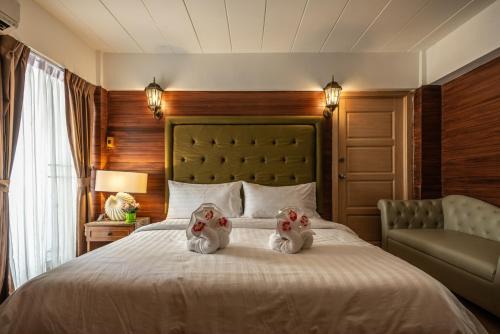 Bang Phlat Hotel | Budget-Friendly @42 Residence: Child-Friendly Retreat