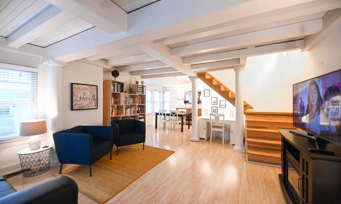 Devon House | Relax at 42 Wood Ave: Walk to Beach & Enjoy Backyard Bliss
