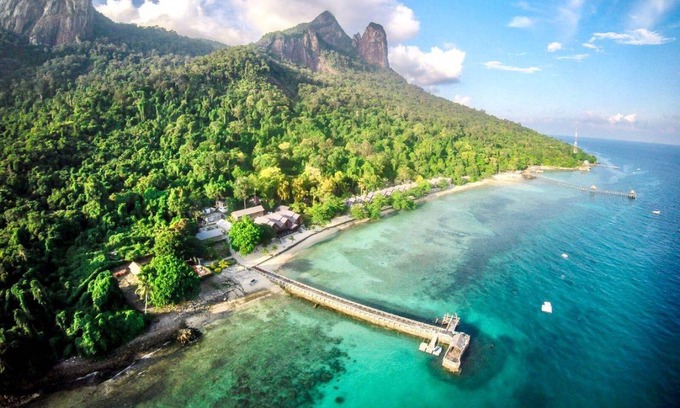 Tioman Island Resort | Relax in a 4-Star Oceanfront Resort for Up to 20 Guests