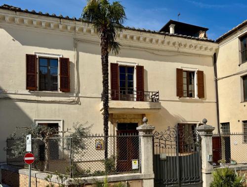 Amelia House | Pet-Friendly Retreat at 44 - Mu Ni, Rated 9/10 by Guests