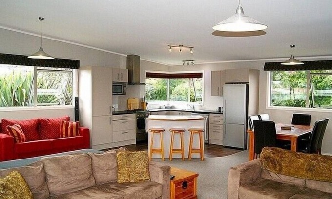 National Park Village Cottage | Guest Rated 10/10: 45 Below National Park Holiday Home