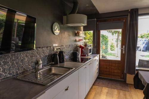 Municipality of Assen Bed & Breakfast | 45 m² Bed and breakfast ∙ 3 bedrooms ∙ 5 guests