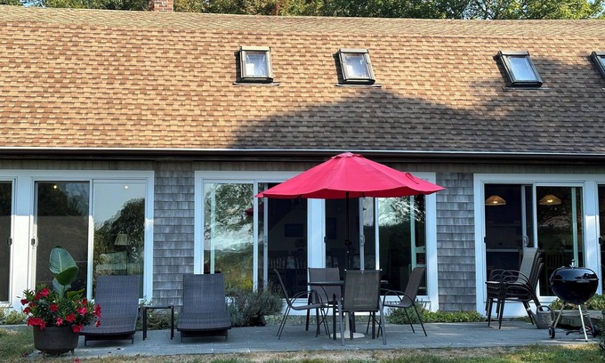 Westerly House | Experience Haversham: Unique Oak Post Home by the Ocean