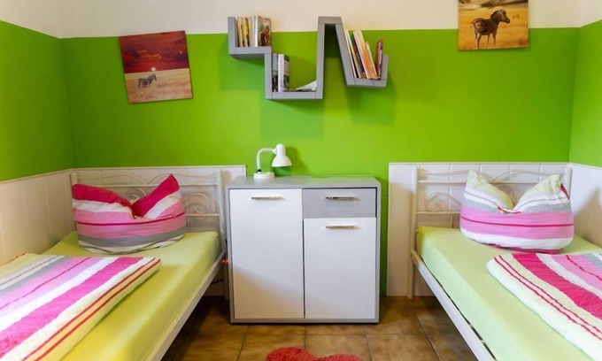 Weissenstadt Apartment | Cozy 45qm Apartment with Forest View and Family Amenities