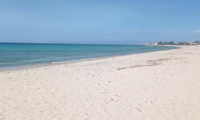 S'oru e Mari House | Beachside Retreat with Garden & Free WiFi in Cagliari