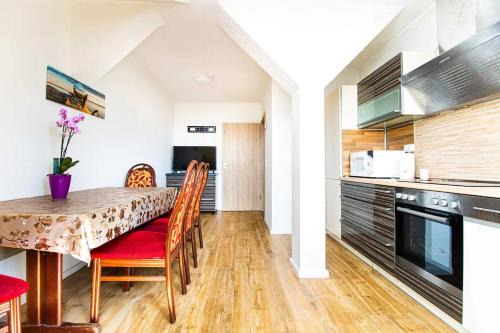 Plagwitz Apartment | Modern 468 Plagwitz Apartment in Vibrant Kulturviertel