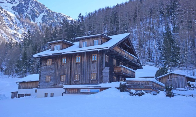 Zwieselstein Villa | Cozy 47 m² Villa with Kitchen for 4 Guests