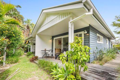 Byron Bay Bed & Breakfast | Spacious 48 m² Bed and Breakfast with Pool for 10 Guests