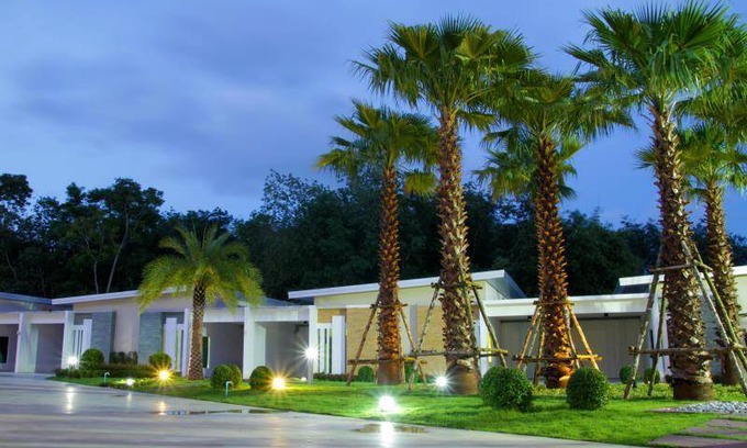 Thung Song Resort | Spacious 48 m² Resort for Up to 3 Guests with Kitchen
