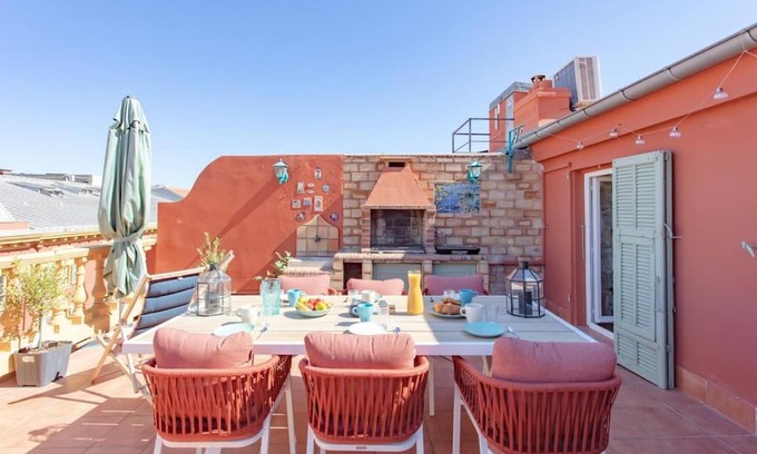 Jean-Medecin Apartment | Elegant Suite Jean with Terrace, Steps from the Sea