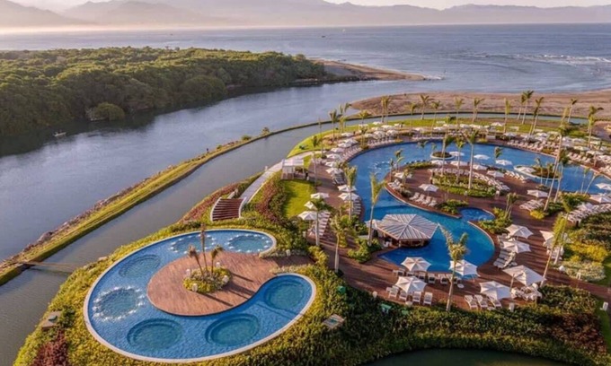 Nuevo Vallarta Condo | Elegant 4BD Nuevo Vallarta Resort with Oceanfront View