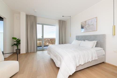 Kadriorg Apartment | Modern 4-Star Apartment near Kadriorg with Free Parking