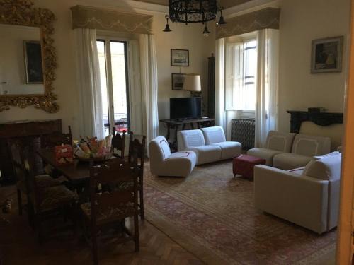 Oltrarno Apartment | Elegant 4-Bedroom Apartment with Pool and Ocean Views