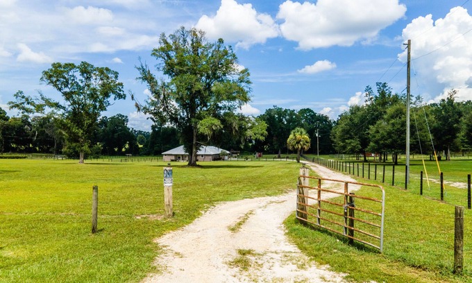 Fellowship House | Impressive 4-Bed Pool Home, Steps from WEC & Pet Friendly