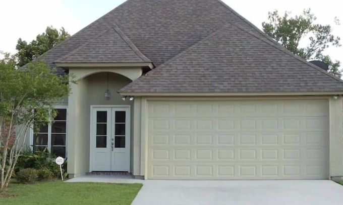 Shenandoah House | Convenient 4BR Retreat Near Hospitals & LSU in NOLA