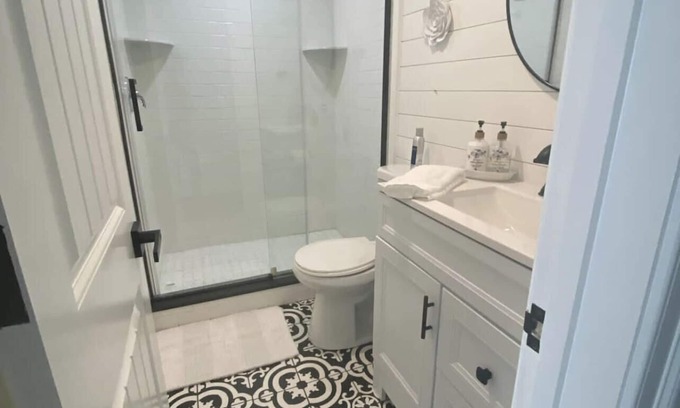 Middletown House | Family-Friendly 4BR Ranch House with Huge Backyard Oasis