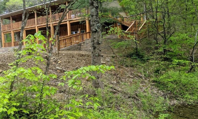 Gnaw Bone Cabin | Experience Nature in a 4BR Log Cabin with Trails