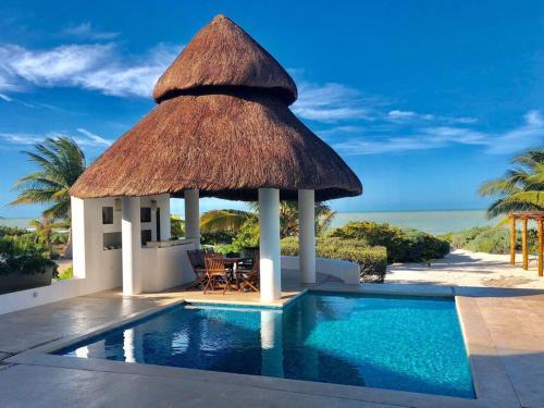 Ixil House | 4BR Beach House Uaymitun Yucatan