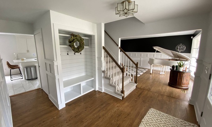 Rochester House | Ideal 4BR Colonial Home for Family or Executive Retreat