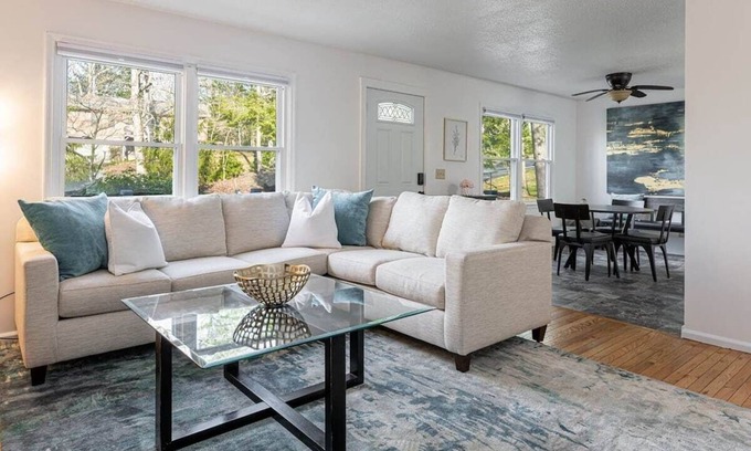Royal Pines House | Pet-Friendly Retreat Near Downtown AVL & Biltmore Estate