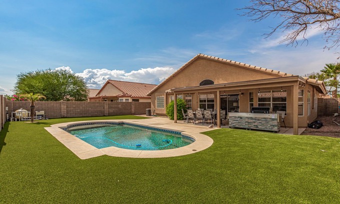 Avondale House | Heated Pool Oasis: Guest Rated 10/10 for Families