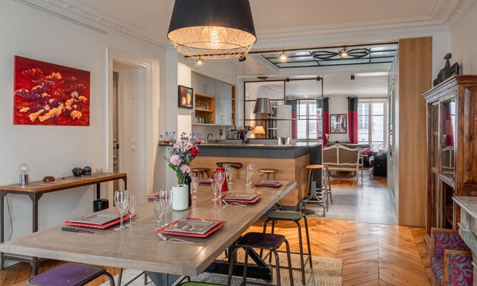 Quartier Saint-Georges Apartment | 4BR - Spacious, Bright & Central