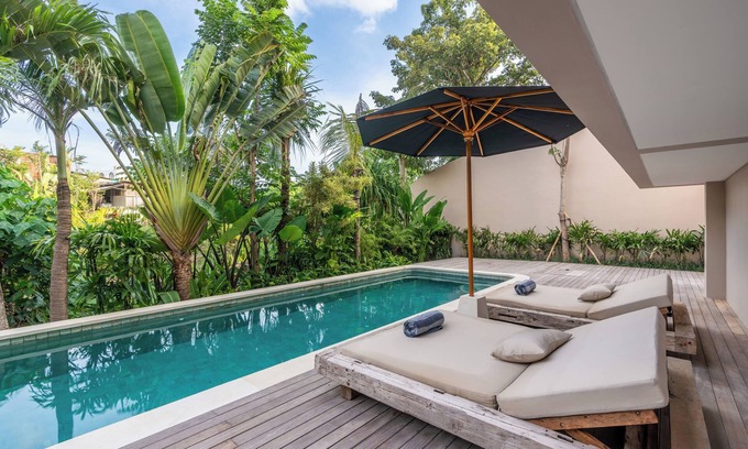 Babakan Villa | 4BR Villa in Canggu with River and Jungle View
