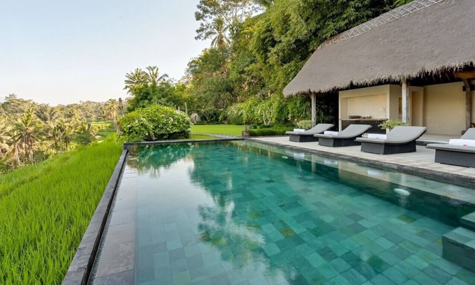 Sambahan Villa | Serene 4BR Villa Near Ubud with Private Pool & Breakfast