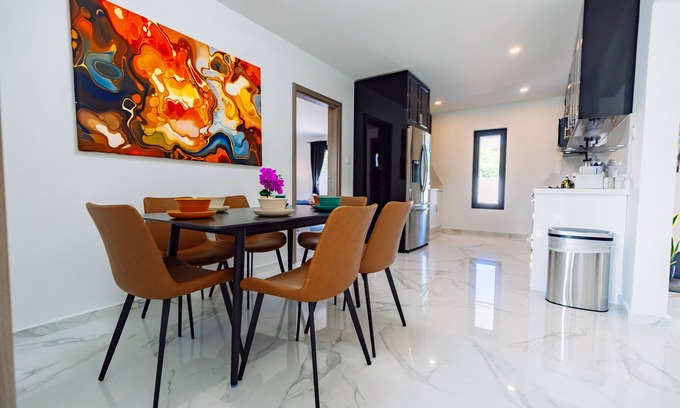 Opal House | Your Perfect Getaway at a Tropical Oasis Resort
