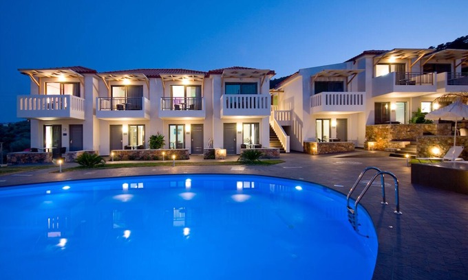 Steni Vala Hotel | Discover 4epoches Alonissos: Oceanfront Family Getaway
