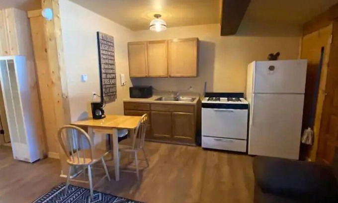 Taos Ski Valley Condo | River Ranch Condo: Ocean View, Breakfast & 10/10 Guest Rated