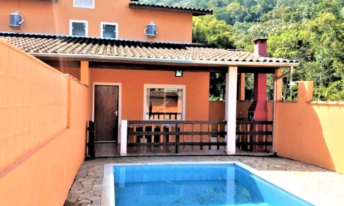 Mococa House | Private Pool Retreat Near Mococa Beach for Relaxing Getaways