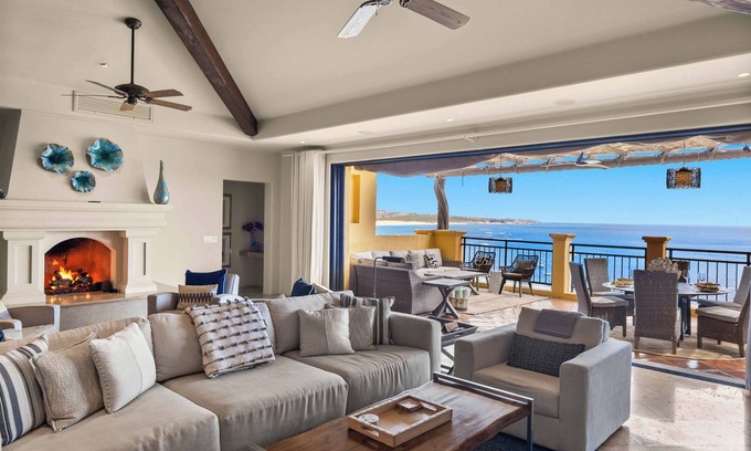 El Medano Ejidal Condo | Enjoy a 3rd Night FREE at Our Oceanfront Penthouse Retreat