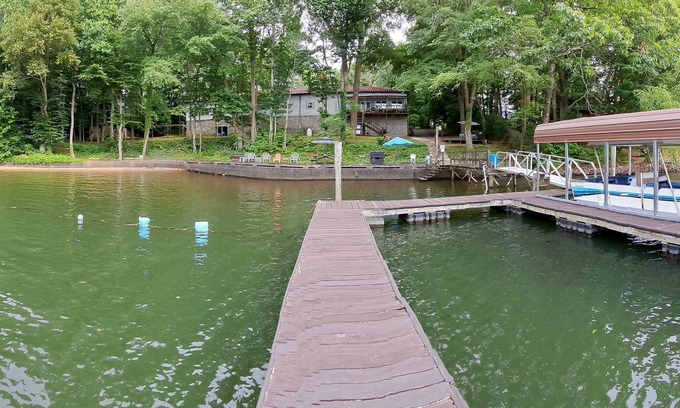 Mount Mourne Resort | Spacious Lake Norman Retreat with Free Pontoon & Pool