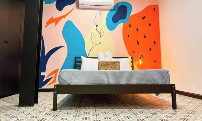 Mayaguez Pueblo Apartment | 5.4 Historic Apartment w/Parking near restaurants